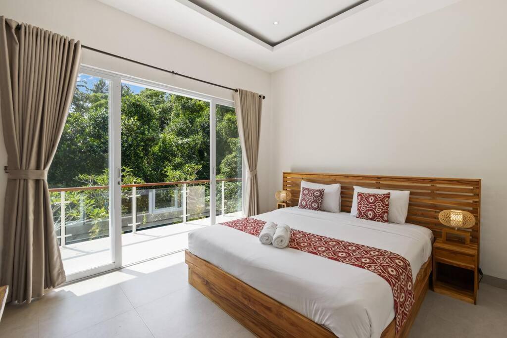 אובוד New 4 Bedroom Villa Surrounded By Jungle And Ricefields מראה חיצוני תמונה